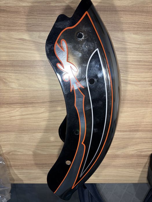 Tylny błotnik Harley Davidson Breakout CVO