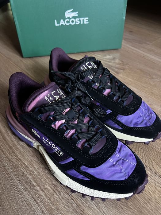 Жіночі кросівки Lacoste
