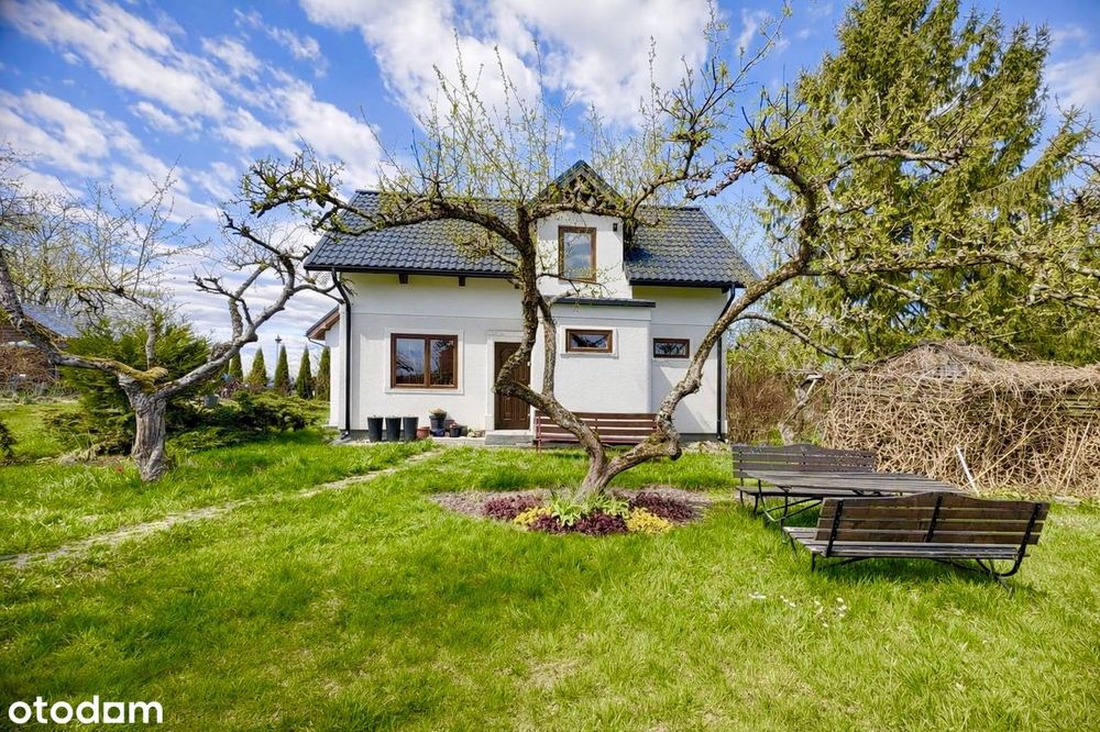 Ogromna działka 8300 m2 + dom, przy morzu- możliwość podziału.
