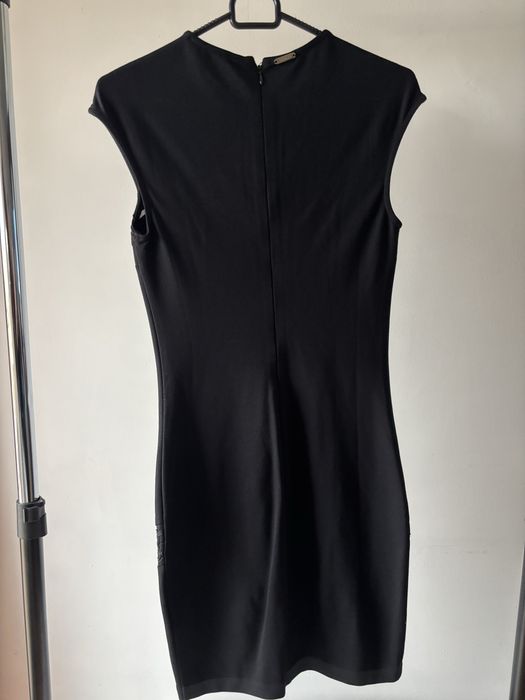 Sukienka czarna Guess Xs nowa