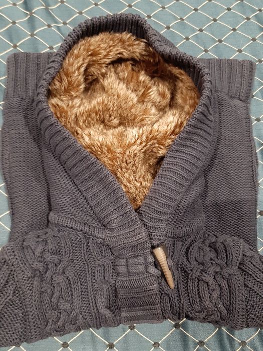 Casaco Forrado com Capuz