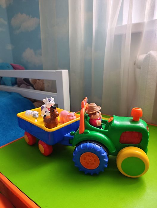 Трактор фермера з трейлером і тваринками музична іграшка Kiddieland