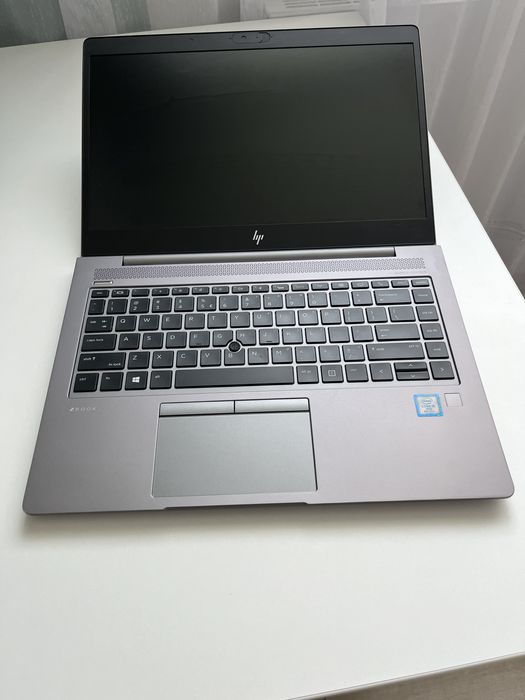 HP Zbook 14u g5, win11pro, i5, 8gb