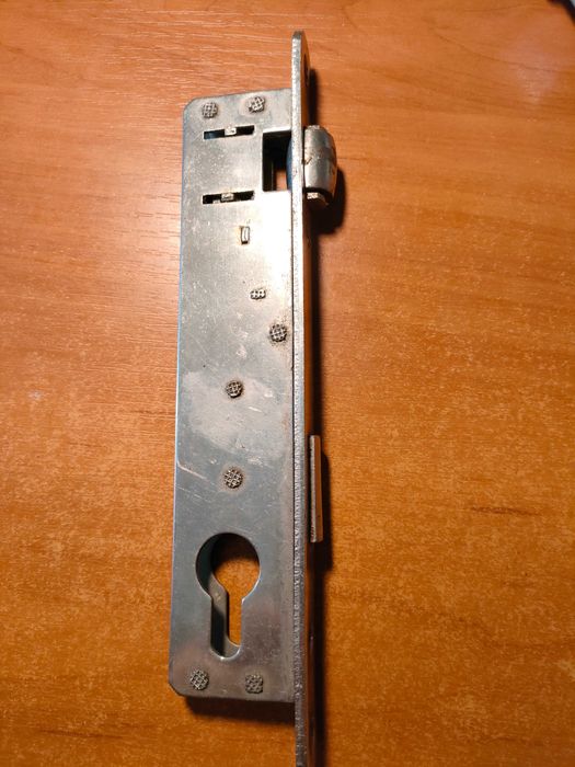 kaseta zamka furtki na zamek