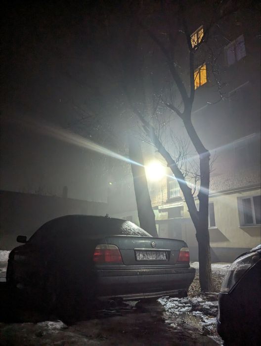 Продам бмв е38 740