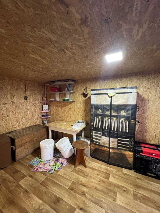 Будинок з земельною ділянкою с.Березівка