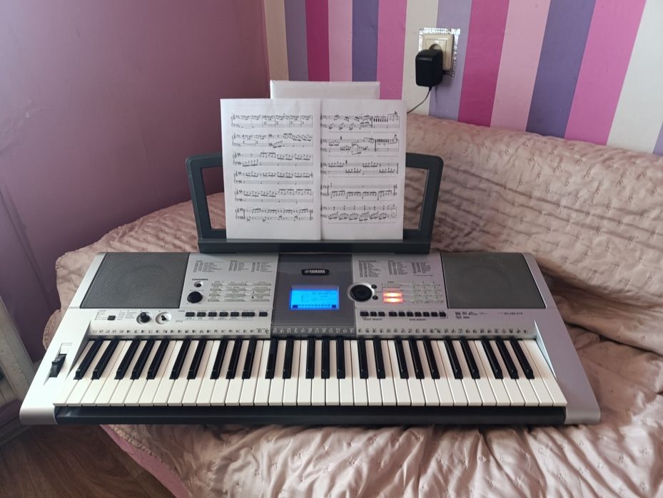 yamaha psr e403 - Купить музыкальные инструменты - Цена на OLX.ua