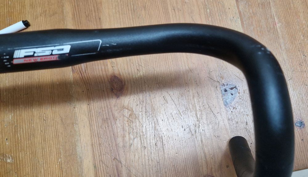 Guiador estrada carbono FSA