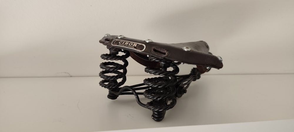 Selim bicicleta clássica