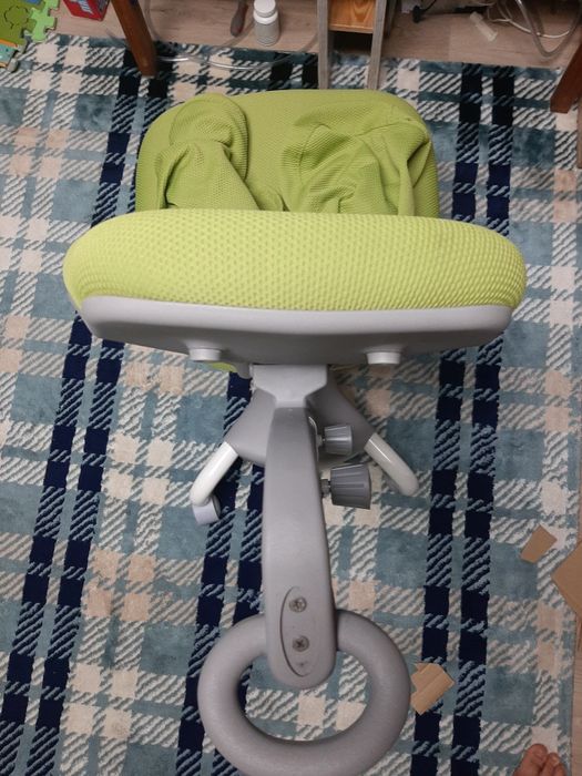 Крісло дитяче комп'ютерне GT Racer C-1240 Orthopedic Green