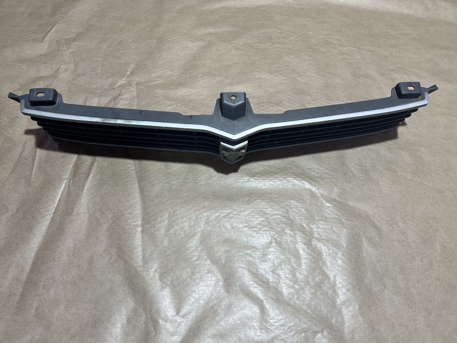 Grelha Toyota Corolla