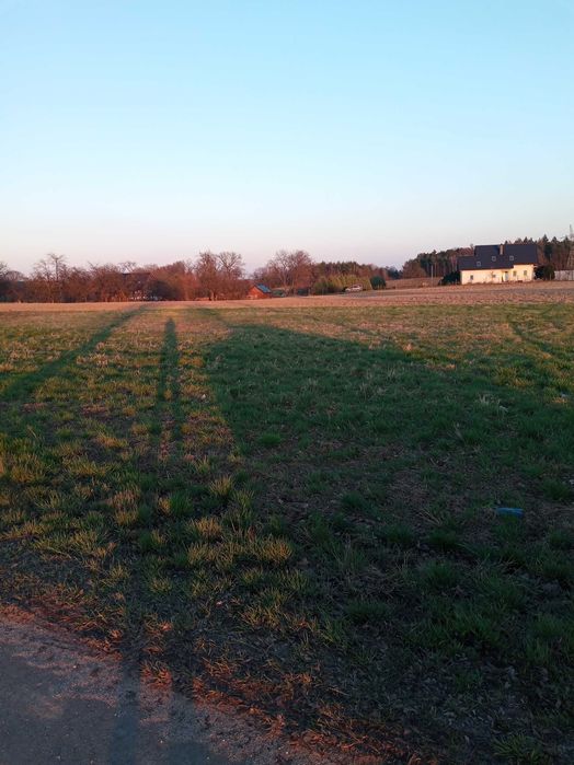 Sprzedam ładną dużą działkę 18,9