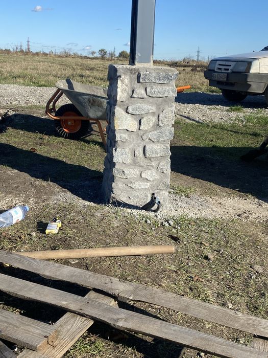 Бут, бутовий камінь, паркани,фундаменти, опорні стіни сходи під ключ!