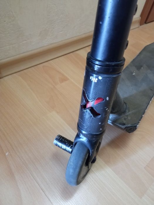 Трюковый самокат Explore