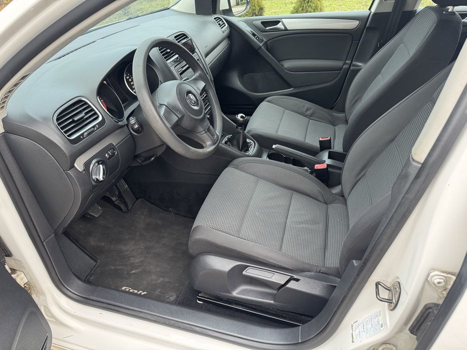 Продам Volkswagen Golf 6
