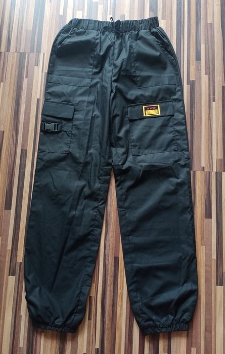 Spodnie dziewczęce bojówki Shein rozm. 152