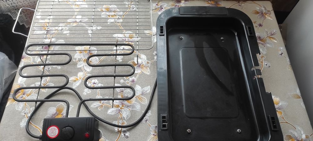Електричний гриль для барбекю Livstar LSU-1319 2000W Барбекю-гриль