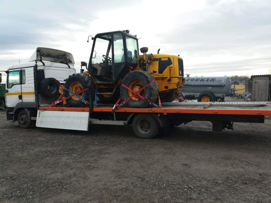 Laweta, pomoc drogowa 24h/7 Autoholowanie Pionki Kozienice Radom Zwole