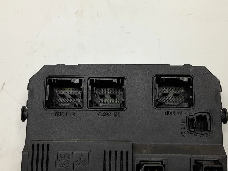 Caixa fusíveis / SAM / BSI AUDI A6 (4F2, C6)