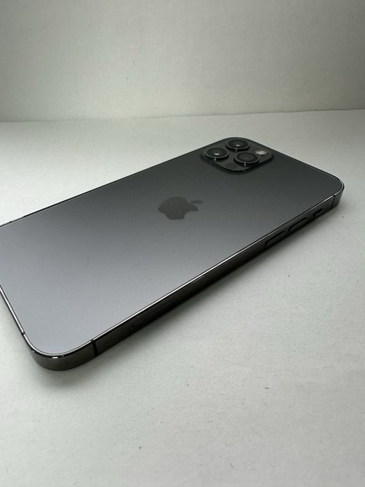 Продам  iPhone 12 pro