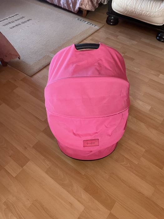 Cybex Priam набір: шасі + прогулка + люлька + автокрісло cloud