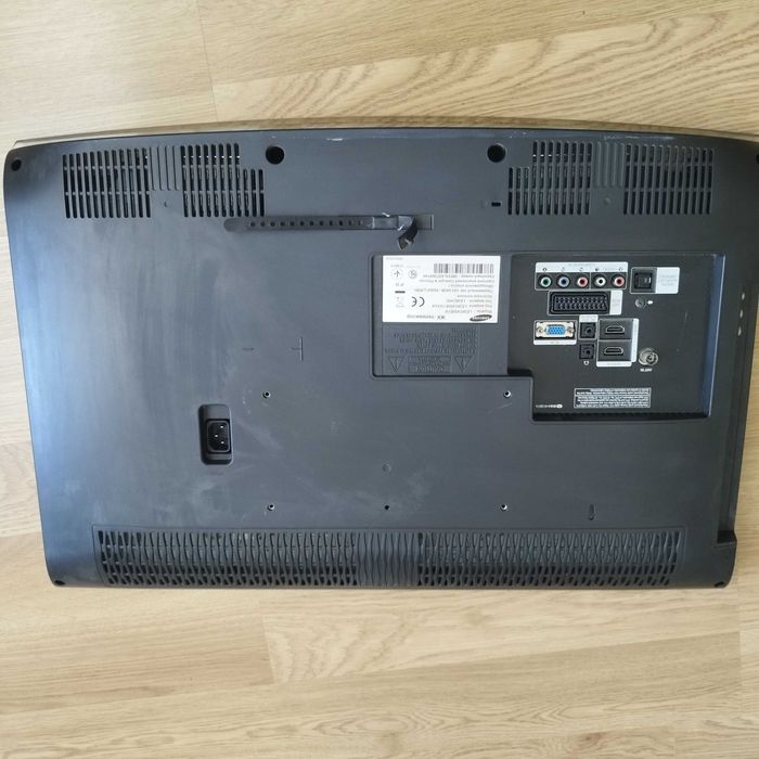 Samsung LE26C450E1W Б/У