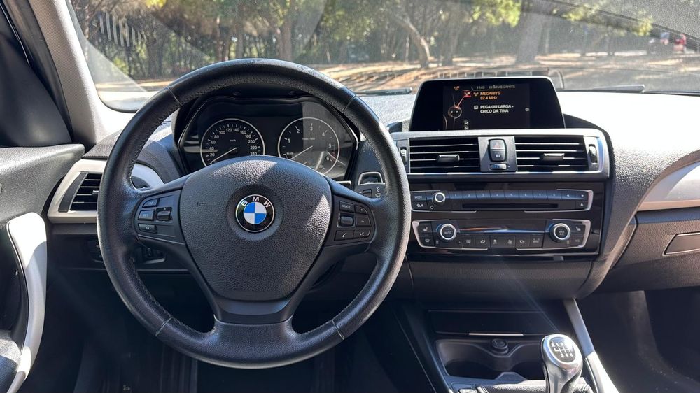 BMW 116D   - 2016  9500€  Megociavel