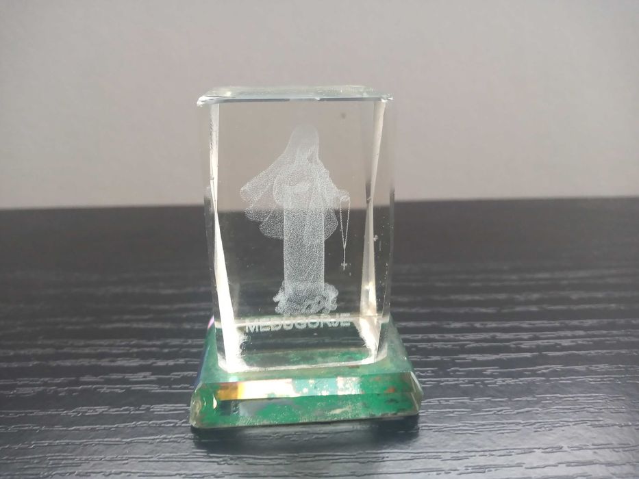 Szklane Figurki 3D Hologram Dewocjonalia Zestaw 4 Sztuk