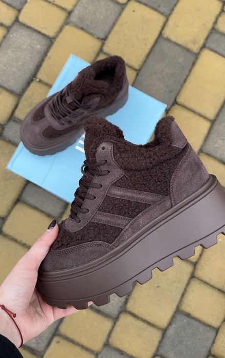 Черевики Тедді у двох кольорах чорні та коричневі