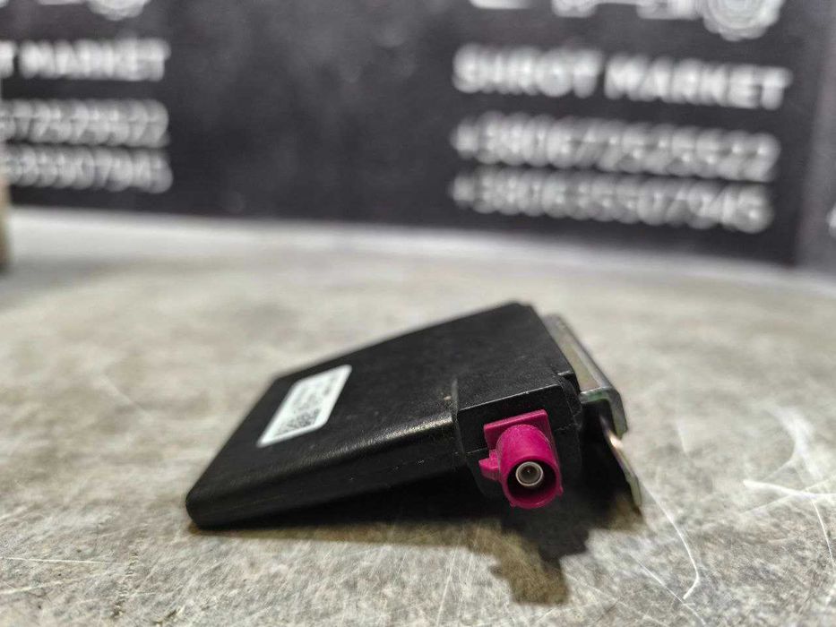 Оригінальна антена GPS  GSM модуль навігації VAG 3G9035534