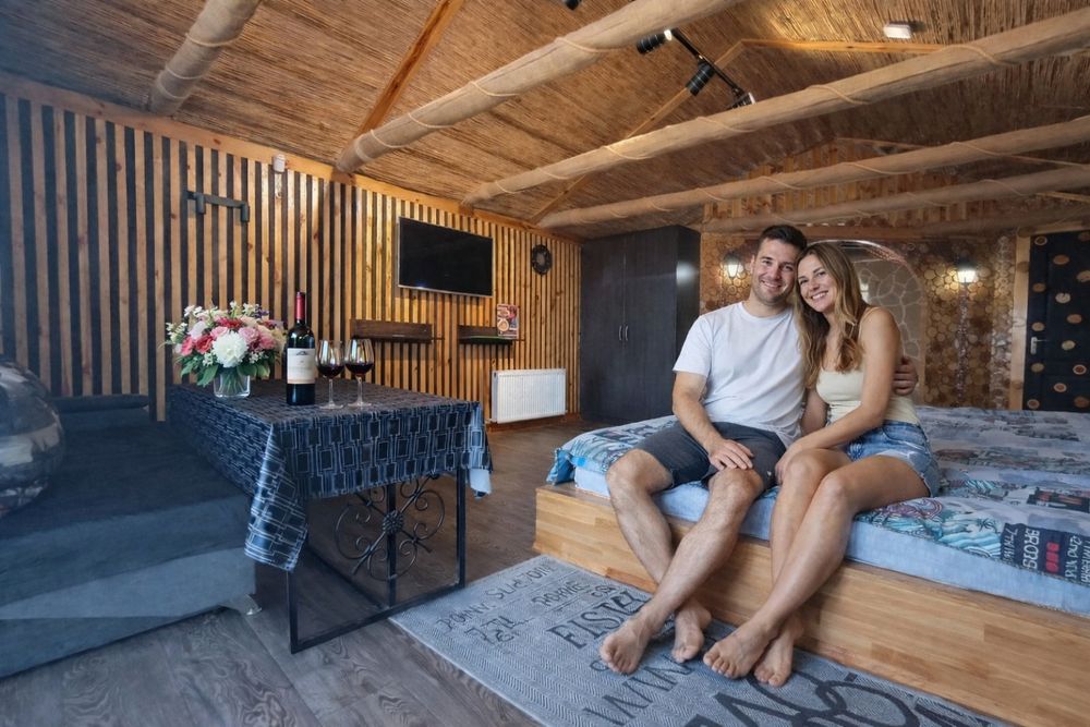 Апартаменты с джакузи. Поселок Котовского. Одесса.