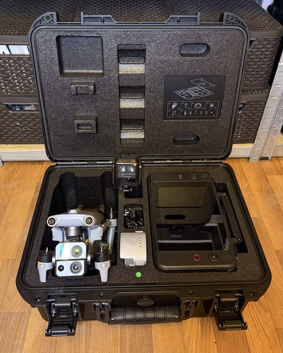 Комплет дрон Autel max 4 T