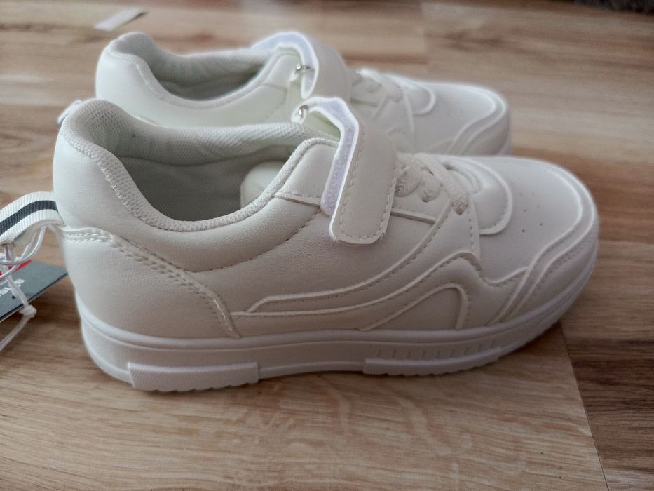 Białe trampki adidasy buty na rzepy Sinsay 31  nowe