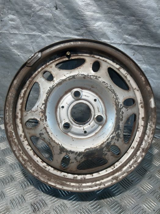 Felga Stalowa 1X Smart R15 Et 27 4J 3X112
