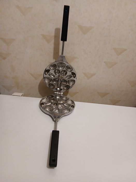 Винтажная форма  для  печенья