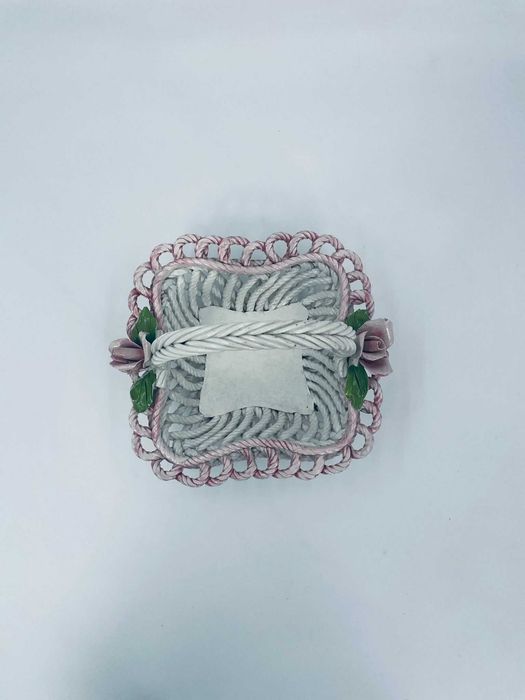 Koszyczek porcelanowy ażurowy