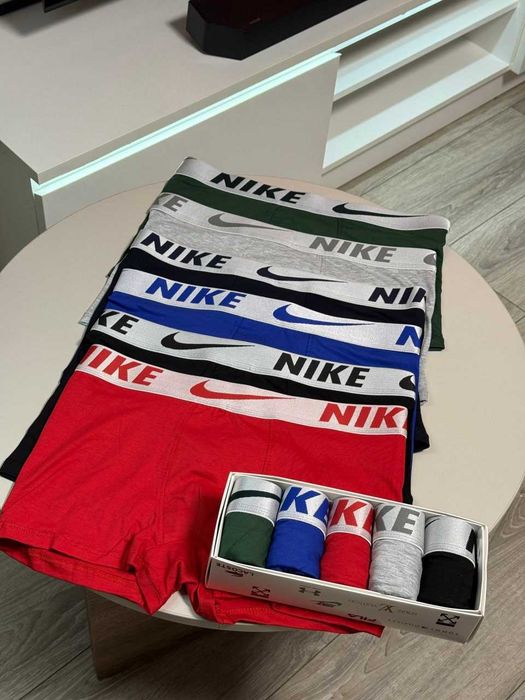 Труси Nike Silver