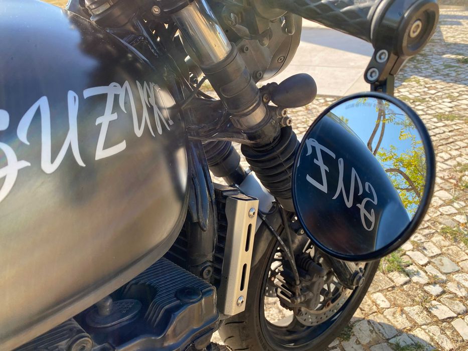 Suzuki Inazuma 750