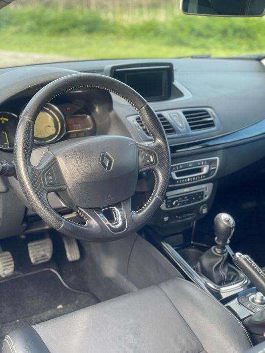 Renault megane coupe 1.6 DCI 130CV