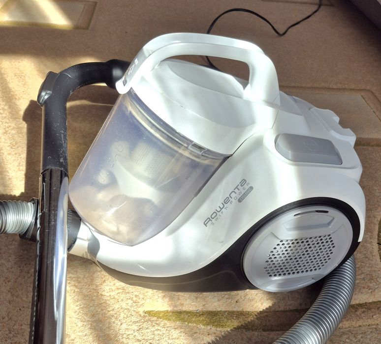 пилосос Rowenta Power Cyclonic Swift 
Пилосос повніст