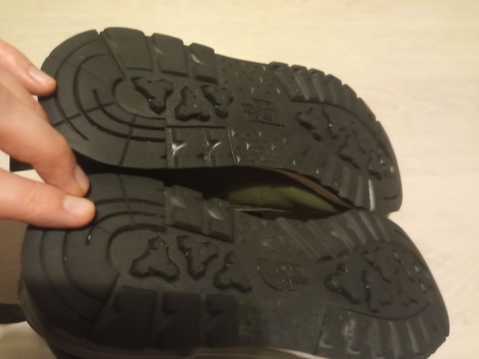 Buty zimowe THE North Face 45 ,5