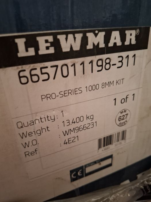 Winda kotwiczna Lewmar Pro-Series 1000, 12V, 700W, Łańcuch 8MM, Inox
