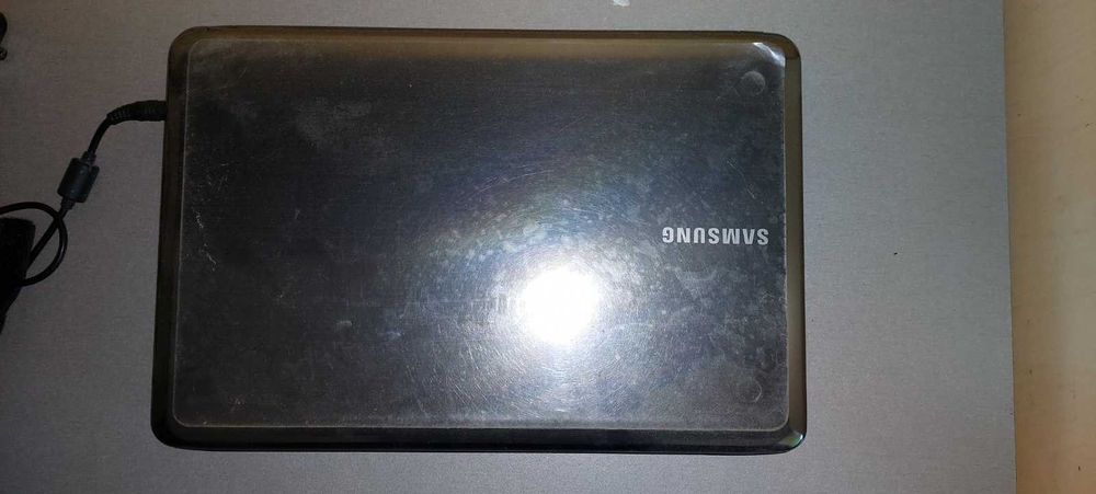 Ноутбук Samsung R523 - 15,6" - 4 Ядра - 12Gb/240Gb