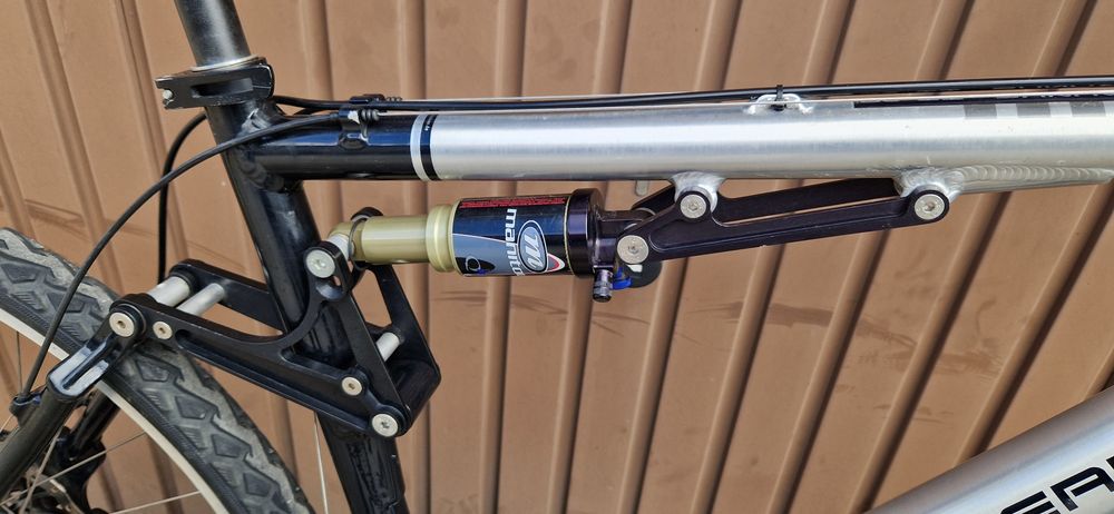 Rower trekkingowy 28" BEAGWEAK