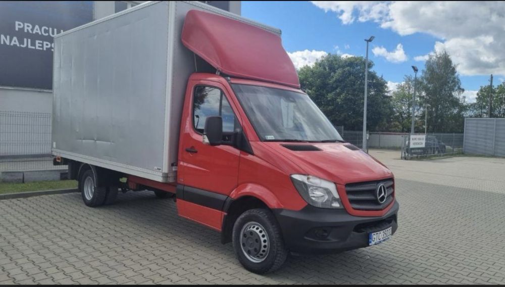 Wynajem Mercedes kontener Malbork Sztum Kwidzyn i okolice