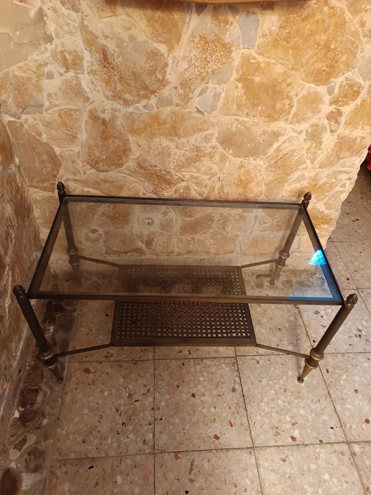 Peça  rara,vintage .Em  vidro e metal amarelo