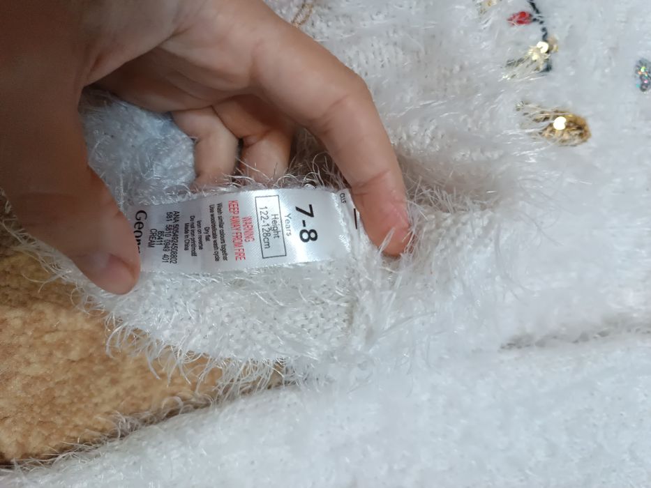 Новорічні кофтинки