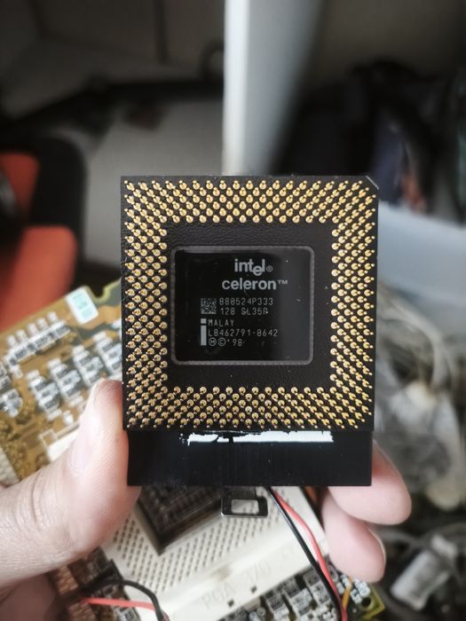 Celeron Processor P333502946671394836482
