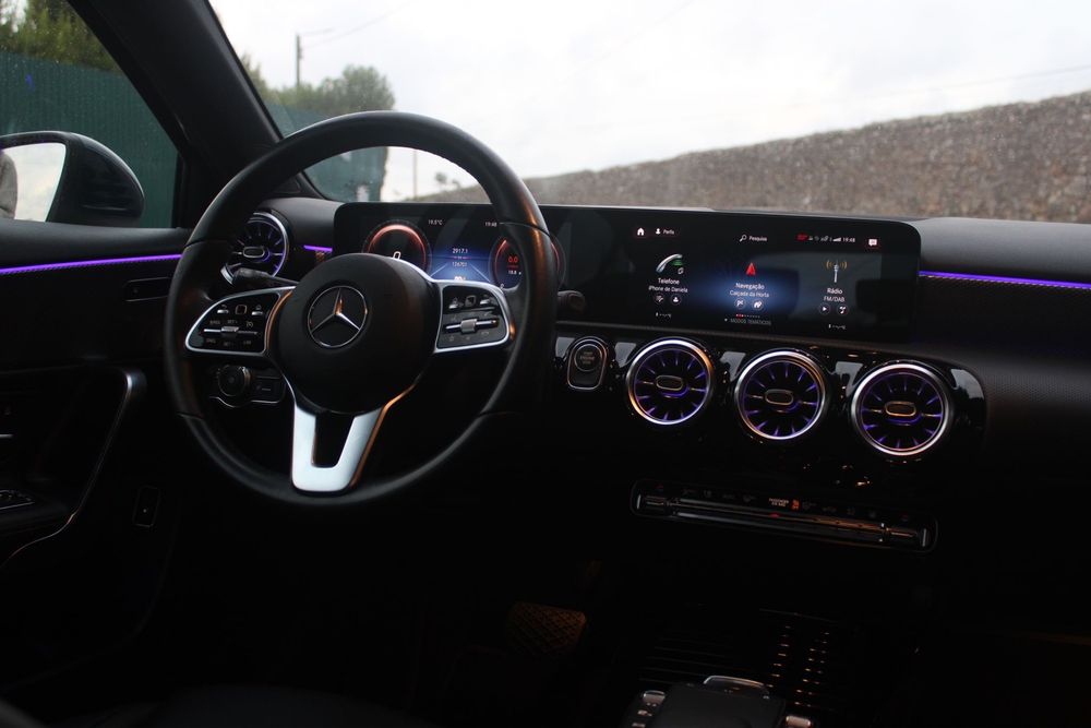 Mercedes A250e Hibrido Plug-In 2021 IMPECAVEL