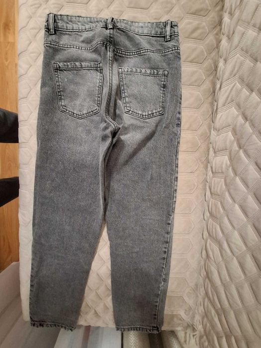 Jeansy spodnie Reserved 36